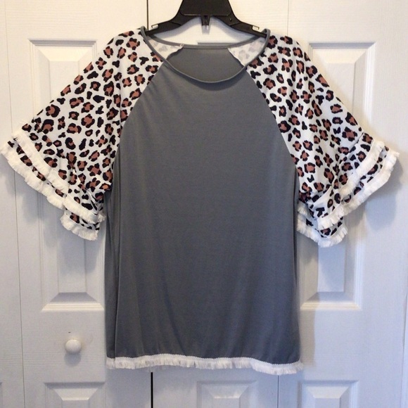 Fashion Womens Gray Leopard Print Tassel Trim Short Bell Sleeve Top XXL - Picture 3 of 9